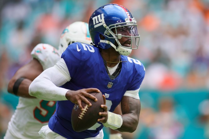 NFL: New York Giants at Miami Dolphins