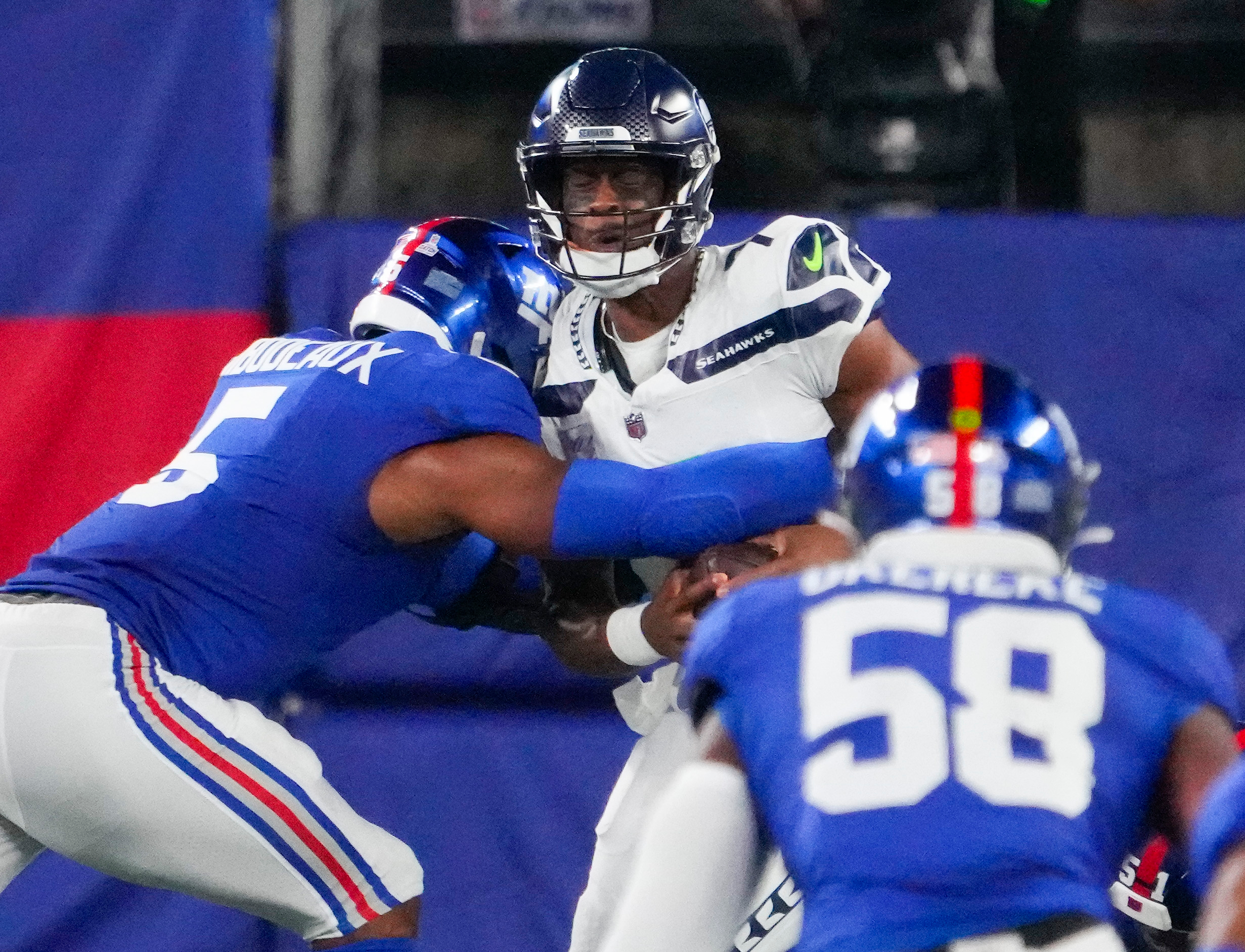 Geno Smith was heated with Giants over a late tackle that led to