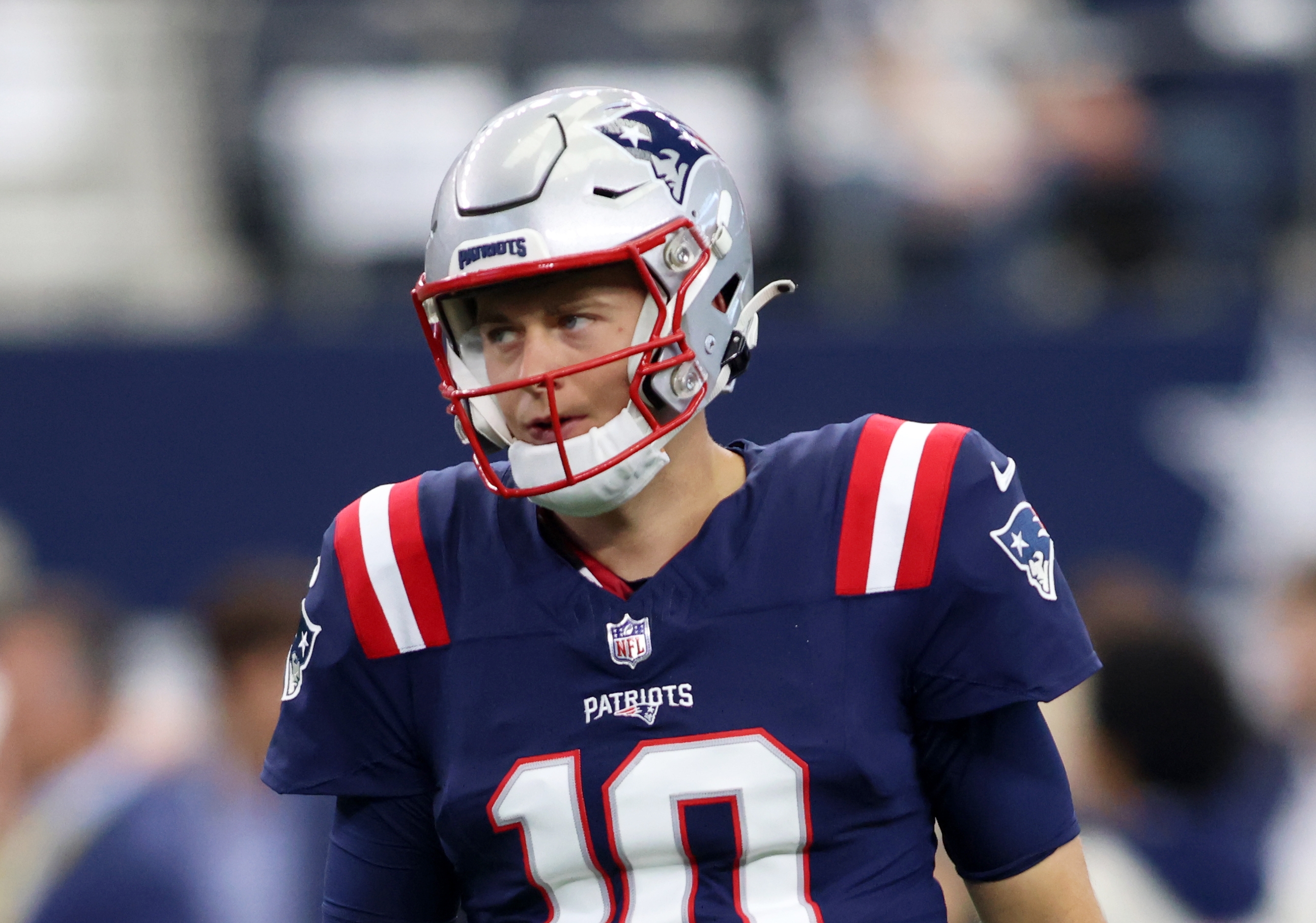 Mac Jones, Patriots pound Jets for first home victory of 2021