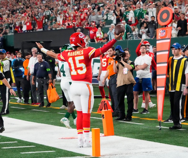 Ranking 2022 NFL offenses: A new team takes the crown after Chiefs, Packers  trade star WRs 