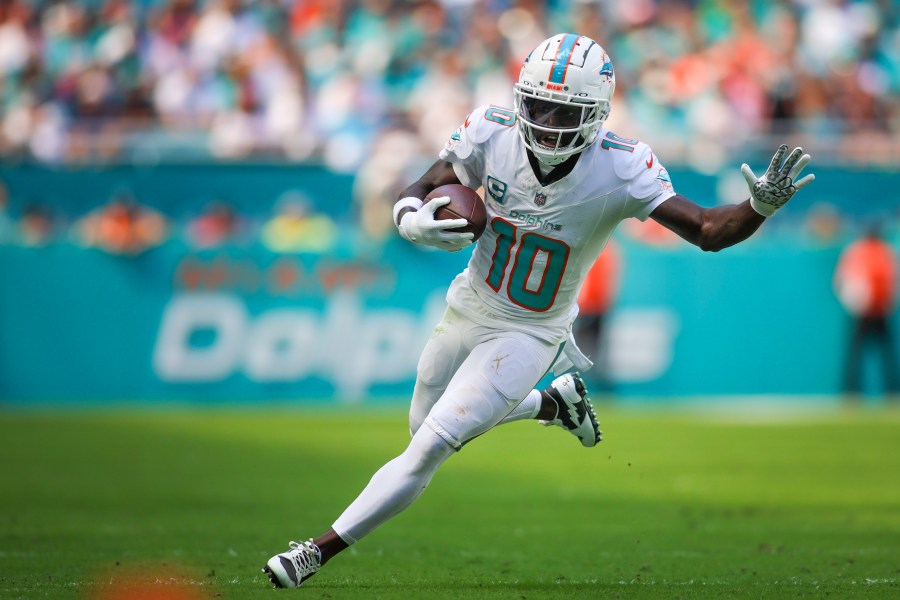 tyreek hill, miami dolphins