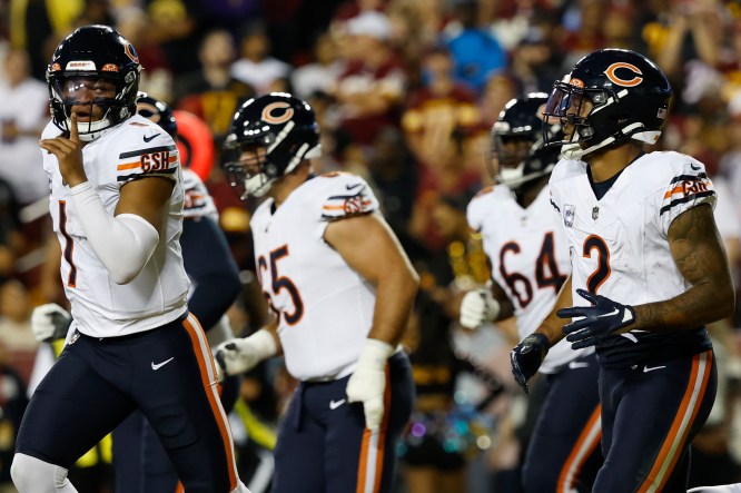 Washington Commanders vs. Chicago Bears picks, predictions NFL Week 6