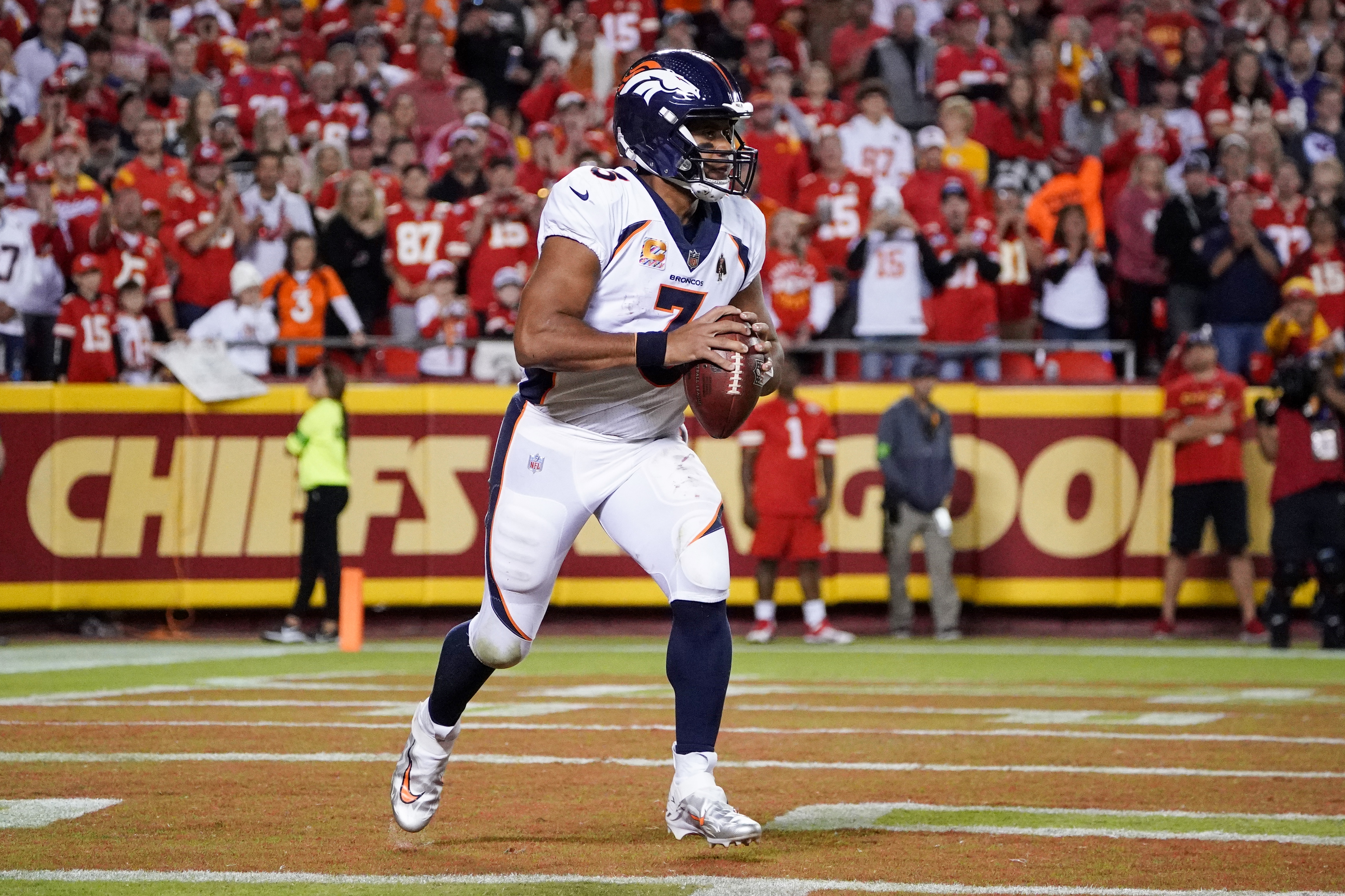 Broncos quarterback Russell Wilson ranked No. 61 on 2022 NFL Top 100