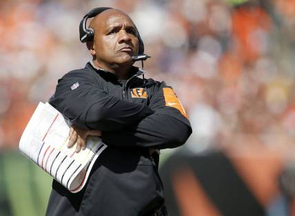 Cincinnati Bengals offensive coordinator Hue Jackson paces the sidelines in the second quarter during the NFL game between the San Diego Chargers and the Cincinnati Bengals, Sunday, Sept. 20, 2015, at Paul Brown Stadium, in Cincinnati, Ohio.

092015 Bengals Chargers

Syndication Cincinnati
