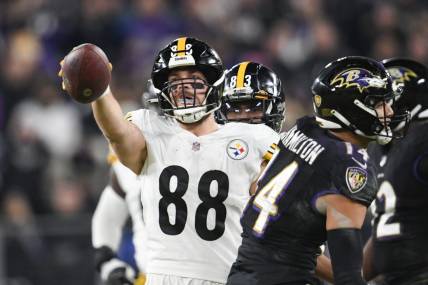 Jan 1, 2023; Baltimore, Maryland, USA;  Pittsburgh Steelers tight end Pat Freiermuth (88) reacts after a first down during the first half at against the Baltimore Ravens M&T Bank Stadium. Mandatory Credit: Tommy Gilligan-USA TODAY Sports
