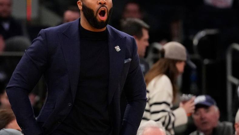 Mar 9, 2023; New York, NY, USA; Villanova Wildcats head coach Kyle Neptune during the game against the Creighton Blue Jays at Madison Square Garden. Mandatory Credit: Robert Deutsch-USA TODAY Sports