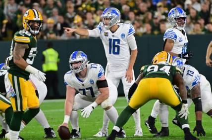 Sep 28, 2023; Green Bay, Wisconsin, USA; Detroit Lions quarterback Jared Goff (16) calls a play in the second quarter against the Green Bay Packers at Lambeau Field. Mandatory Credit: Benny Sieu-USA TODAY Sports
