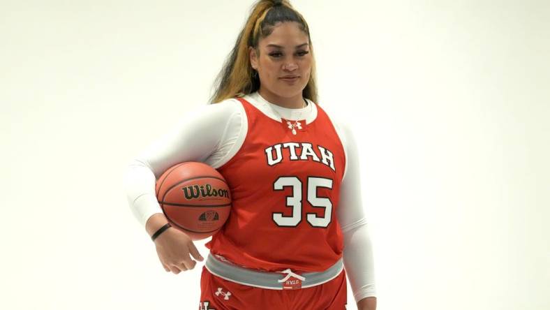 Utah Utes forward Alissa Pili (35) had a game-high 20 points on Tuesday. Mandatory Credit: Kirby Lee-USA TODAY Sports