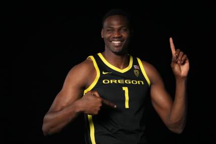 Oct 11, 2023; Las Vegas, NV, USA; Oregon Ducks center N'Faly Dante (1) poses during Pac-12 Media Day at Park MGM Las Vegas Conference Center. Mandatory Credit: Kirby Lee-USA TODAY Sports