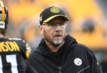 Oct 29, 2023; Pittsburgh, Pennsylvania, USA;  Pittsburgh Steelers offensive coordinator Matt Canada before playing the Jacksonville Jaguars at Acrisure Stadium. Mandatory Credit: Philip G. Pavely-USA TODAY Sports