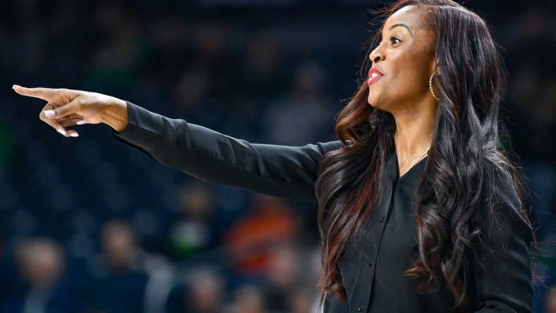 Notre Dame Fighting Irish head coach Niele Ivey signals to her players in the second half against Purdue Northwest Monday, Oct. 30, 2023, at the Purcell Pavilion.