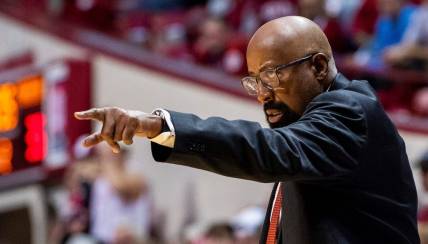 Indiana Head Coach Mike Woodson instructs his team during the second half of the Indiana versus Marian men's basketball game at Simon Skjodt Assembly Hall on Friday, Nov. 3, 2023.