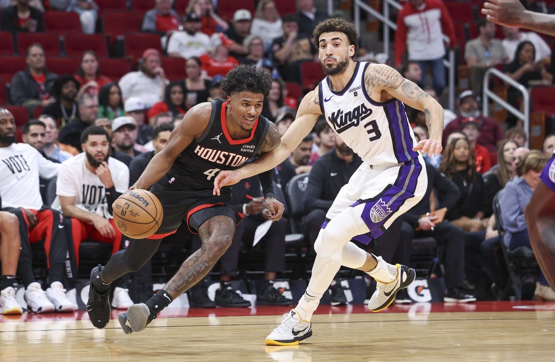 Dillon Brooks' late surge helps Rockets defeat Kings