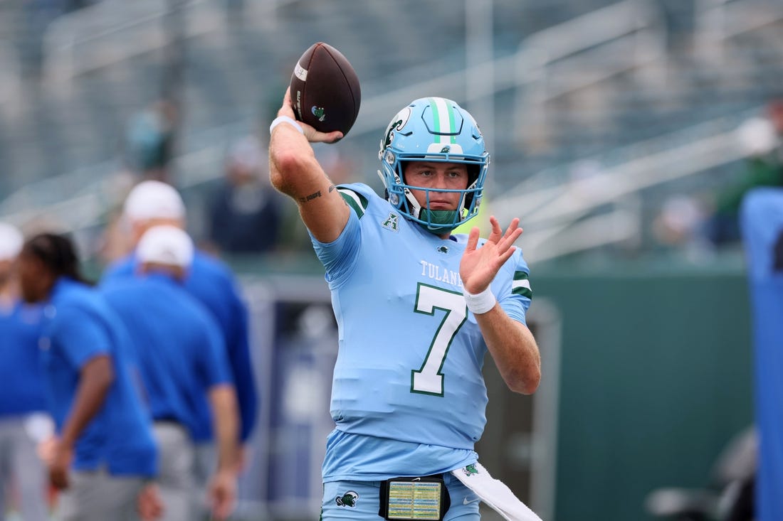 Tulane Green Wave quarterback Michael Pratt (7) warms up before their game against the Tulsa Golden Hurricanes at Yulman Stadium. Mandatory Credit: Matthew Dobbins-USA TODAY Sports