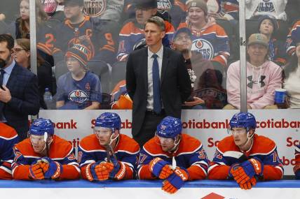 Nov 13, 2023; Edmonton, Alberta, CAN; Edmonton Oilers Head Coach Kris Knoblauch looks on against the New York Islanders at Rogers Place. Mandatory Credit: Perry Nelson-USA TODAY Sports