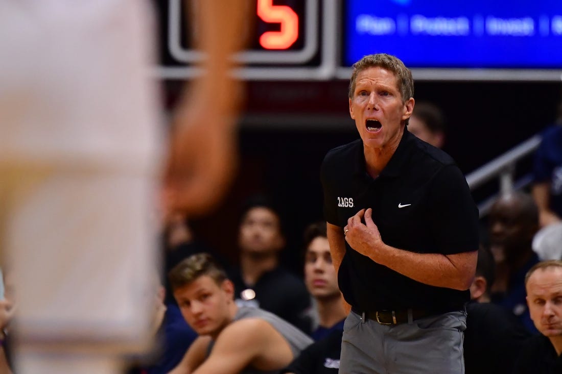 Nov 22, 2023; Honolulu, HI, USA; Gonzaga Bulldogs head coach Mark Few gives instructions to his players against the UCLA Bruins during the first period at SimpliFi Arena at Stan Sheriff Center. Mandatory Credit: Steven Erler-USA TODAY Sports