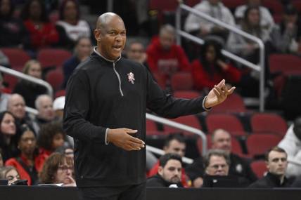 Nov 26, 2023; Louisville, Kentucky, USA; Louisville Cardinals head coach Kenny Payne coaches during the first half against the New Mexico State Aggies at KFC Yum! Center. Mandatory Credit: Jamie Rhodes-USA TODAY Sports