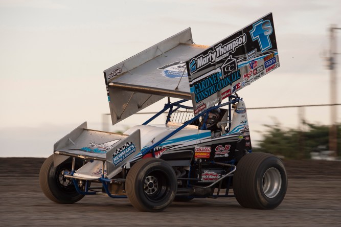 FloSports: FloRacing World of Outlaws