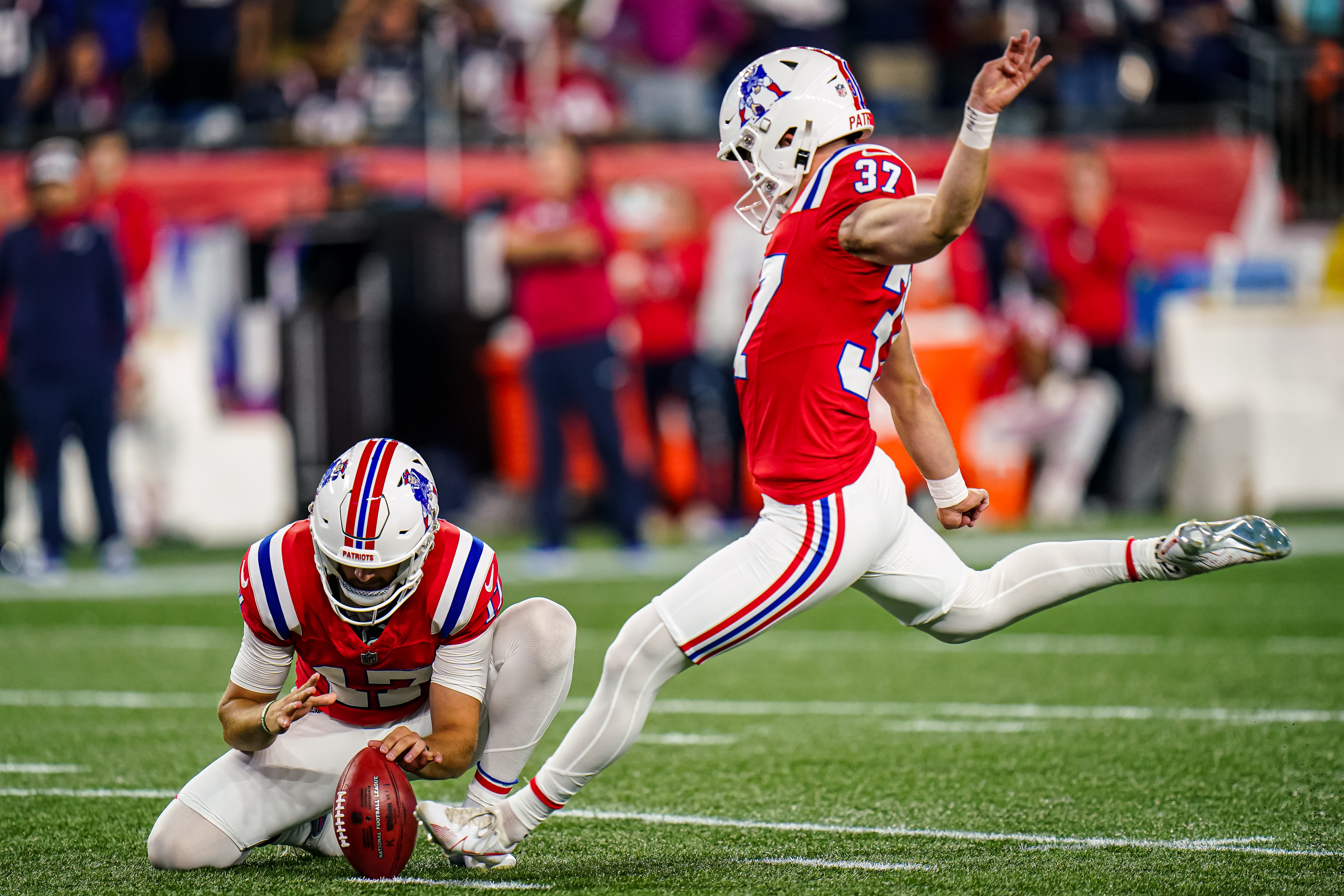 For N.F.L. Kickers, Showing Too Much Leg Could Hurt Their Pockets