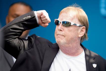 Mark Davis must change approach with Las Vegas Raiders or it could doom team’s legacy