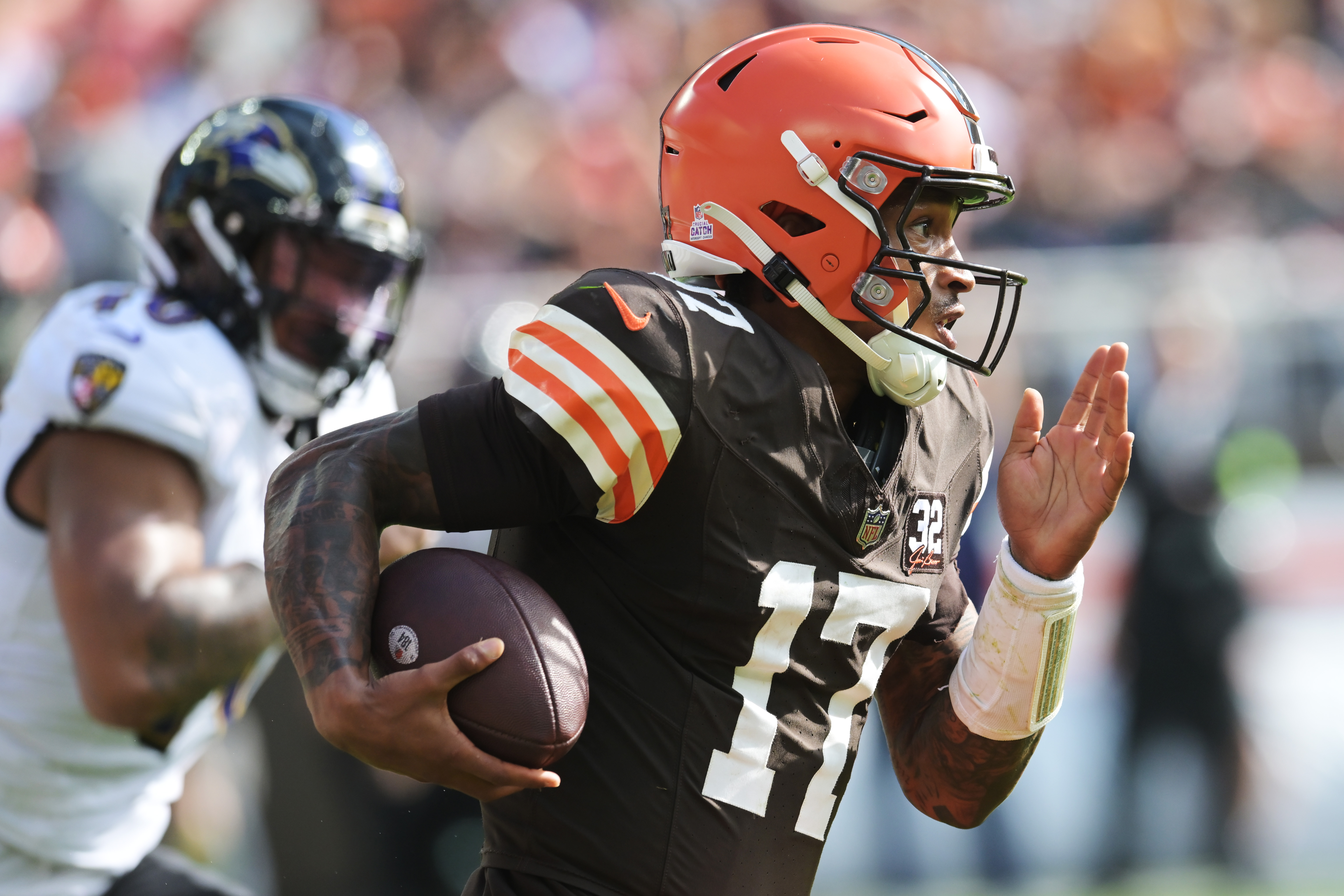 Cleveland Browns Make Confusing QB Decision Following Deshaun Watson's ...