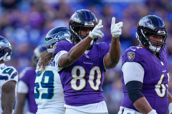 baltimore ravens tight end isaiah likely