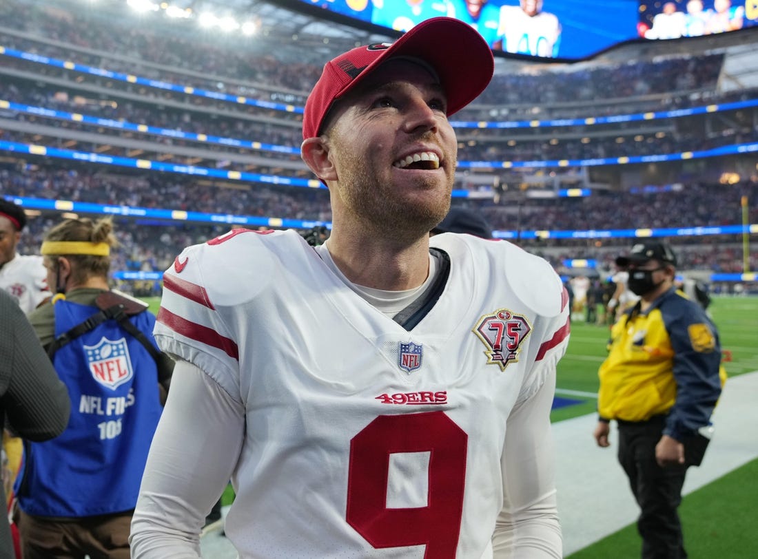 Jan 9, 2022; Inglewood, California, USA; San Francisco 49ers kicker Robbie Gould (9) celebrates after defeating the Los Angeles Rams at SoFi Stadium. Mandatory Credit: Kirby Lee-USA TODAY Sports