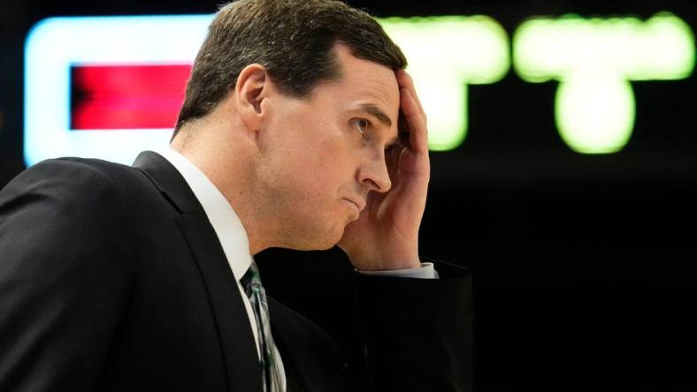 Utah Valley Wolverines head coach Mark Madsen during action against the Grand Canyon Antelopes at GCU Arena.

Syndication Arizona Republic