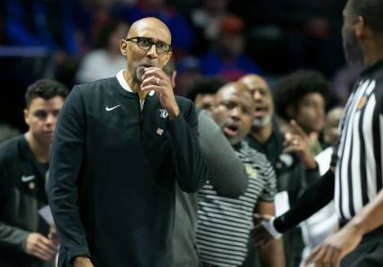 UCF Knights head coach Johnny Dawkins talks to the referee during the first half of the NIT tournament Wednesday, March 15, 2023, at Exactech Arena in Gainesville, Fla. Alan Youngblood/Gainesville Sun

Gai Ufucf3takeaways 27785370