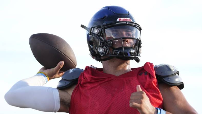 Chandler quarterback Dylan Raiola throws during a scrimmage against Williams Field High in Gilbert.