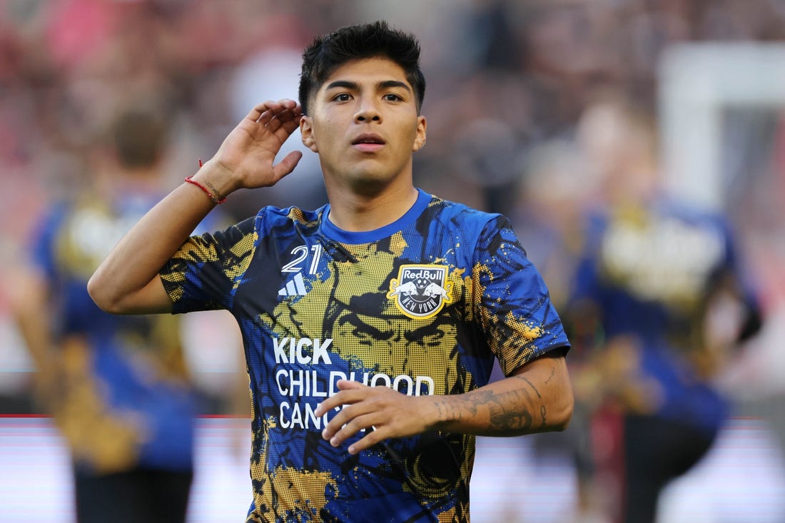 Aug 26, 2023; Harrison, New Jersey, USA; New York Red Bulls midfielder Omir Fernandez (21) warms up before the game against Inter Miami CF at Red Bull Arena. Mandatory Credit: Vincent Carchietta-USA TODAY Sports