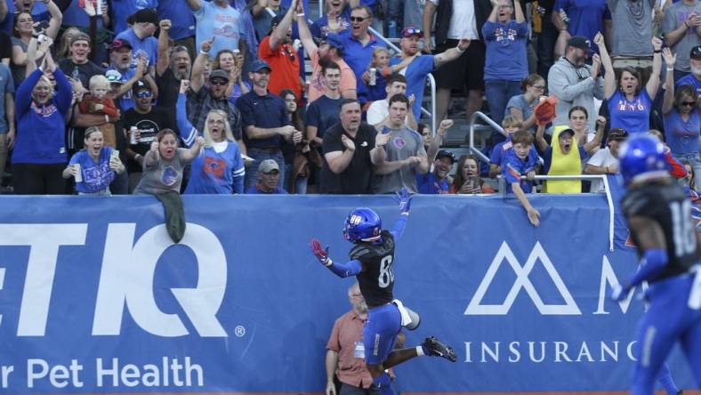 Boise State wide receiver Eric McAlister is among the Broncos who waved goodbye via the transfer portal before the LA Bowl. Mandatory Credit: Brian Losness-USA TODAY Sports