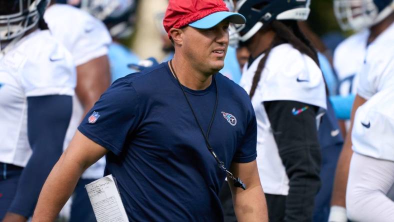 Oct 13, 2023; London, United Kingdom; Craig Aukerman special teams coach during Tennessee Titans practice session at The Grove, Watford for their upcoming NFL London game. Mandatory Credit: Peter van den Berg-USA TODAY Sports