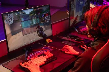 Dresden Lewis, 20, of Matawan looks over some of the possible weapons available as he plays Valorant with the Brookdale team. Brookdale Community College has built an esports arena where students and the community can practice video gaming. It's the latest step in joining a rapidly growing industry. As part of it, the college also has introduced its first varsity esports team featuring 19 players for three different games.