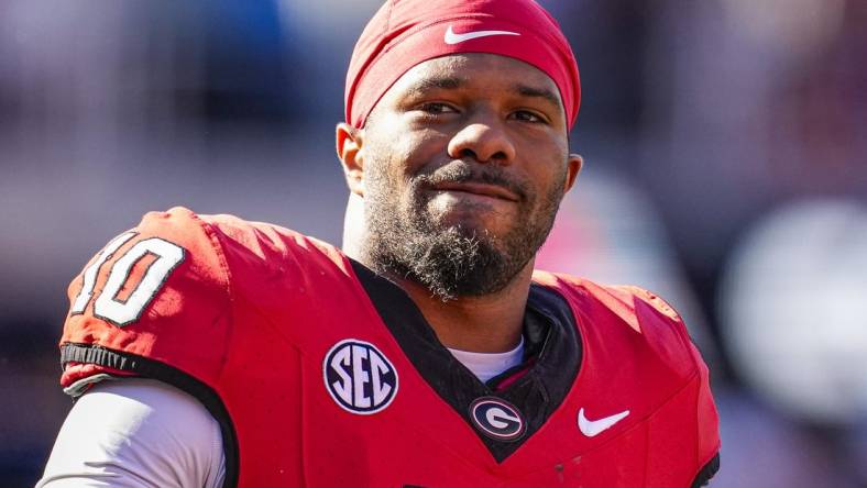 Nov 4, 2023; Athens, Georgia, USA; Georgia Bulldogs linebacker Jamon Dumas-Johnson (10) on the field during the game against the Missouri Tigers during the first half at Sanford Stadium. Mandatory Credit: Dale Zanine-USA TODAY Sports