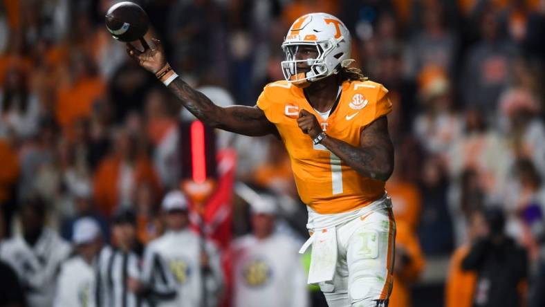 Tennessee quarterback Joe Milton III (7) throws the ball during the NCAA college football game against Vanderbilt on Saturday, November 25, 2023 in Knoxville, Tenn.