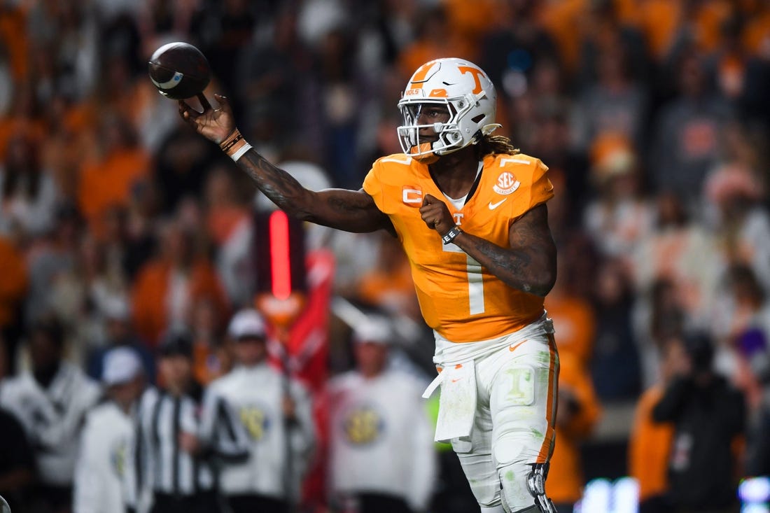 Tennessee quarterback Joe Milton III (7) throws the ball during the NCAA college football game against Vanderbilt on Saturday, November 25, 2023 in Knoxville, Tenn.