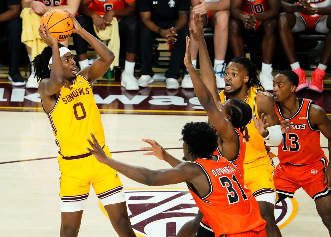 Arizona State Sun Devils guard Kamari Lands (0) looks to the basket against the Sam Houston State Bearkats at Desert Financial Arena in Tempe on Nov. 29, 2023. Mandatory Credit: Rob Schumacher-Arizona Republic