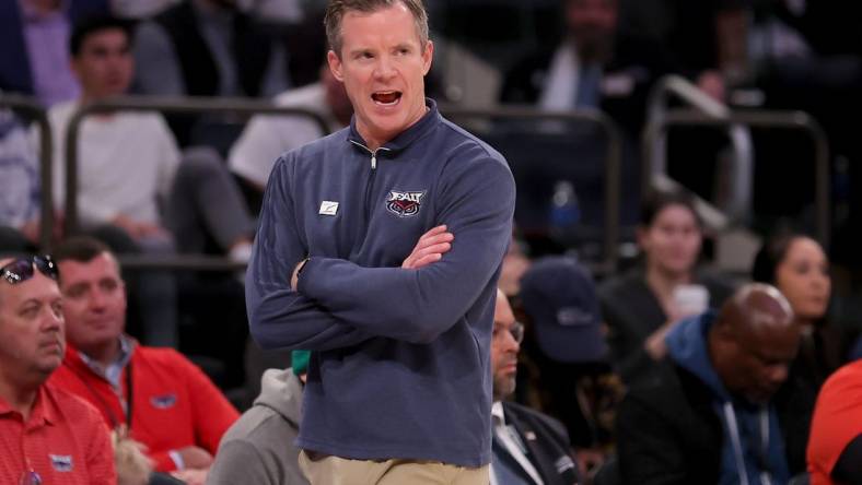 Dec 5, 2023; New York, New York, USA; Florida Atlantic Owls head coach Dusty May coaches against the Illinois Fighting Illini during the first half at Madison Square Garden. Mandatory Credit: Brad Penner-USA TODAY Sports