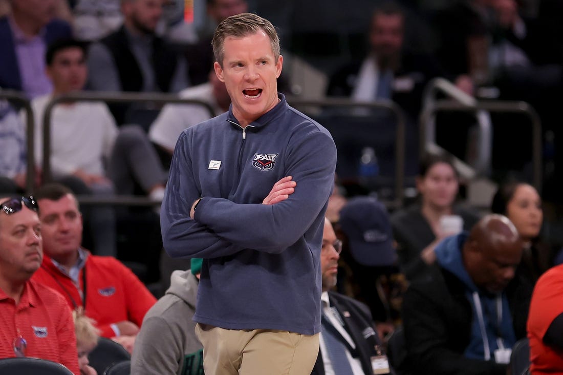 Dec 5, 2023; New York, New York, USA; Florida Atlantic Owls head coach Dusty May coaches against the Illinois Fighting Illini during the first half at Madison Square Garden. Mandatory Credit: Brad Penner-USA TODAY Sports
