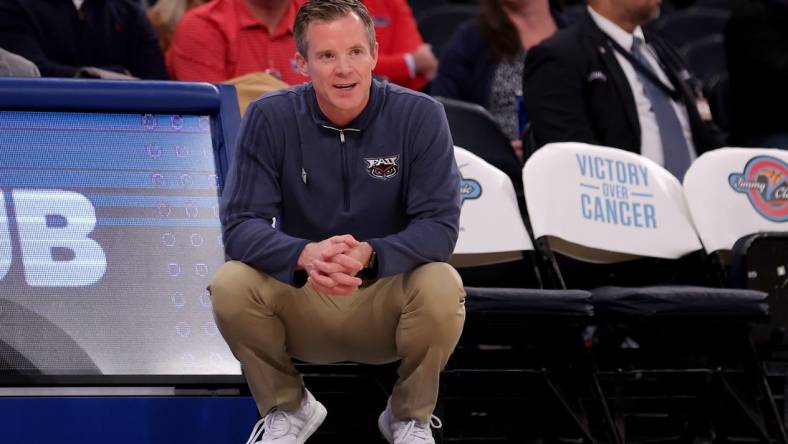 Dec 5, 2023; New York, New York, USA;  Florida Atlantic Owls head coach Dusty May coaches against the Illinois Fighting Illini during the first half at Madison Square Garden. Mandatory Credit: Brad Penner-USA TODAY Sports