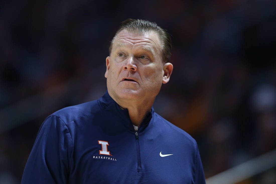 Dec 9, 2023; Knoxville, Tennessee, USA; Illinois Fighting Illini head coach Brad Underwood during the first half against the Tennessee Volunteers at Food City Center at Thompson-Boling Arena. Mandatory Credit: Randy Sartin-USA TODAY Sports