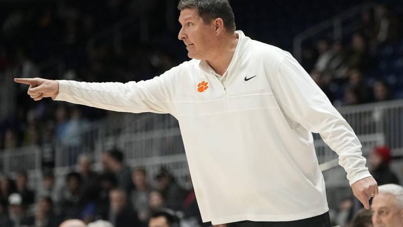 Dec 9, 2023; Toronto, Ontario, CAN; Clemson Tigers head coach Brad Brownell gestures to his players during the second half against TCU Horned Frogs at Coca-Cola Coliseum. Mandatory Credit: John E. Sokolowski-USA TODAY Sports