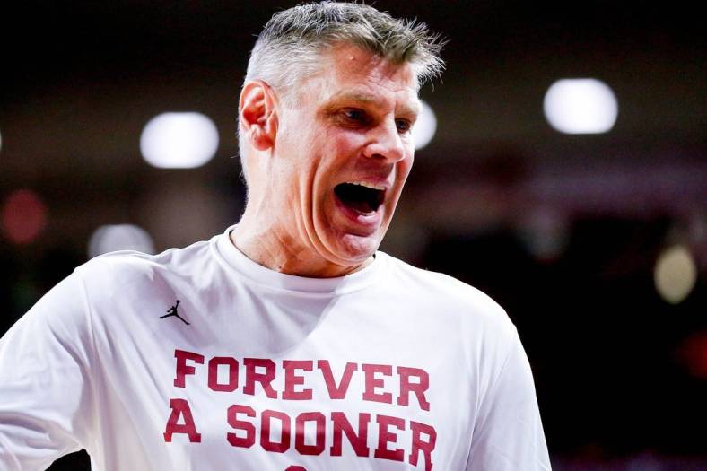 Oklahoma head coach Porter Moser yells to the bench in the first half during an NCAA game between the Oklahoma Sooners and the Central Arknasaw Bears at the Lloyd Noble Center in Norman, Okla., on Thursday, Dec. 28, 2023.