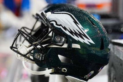 Philadelphia Eagles reportedly stripped coach of key play-calling duties after Week 10