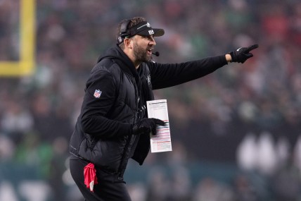 Philadelphia Eagles head coach Nick Sirianni looks like he’s losing his team