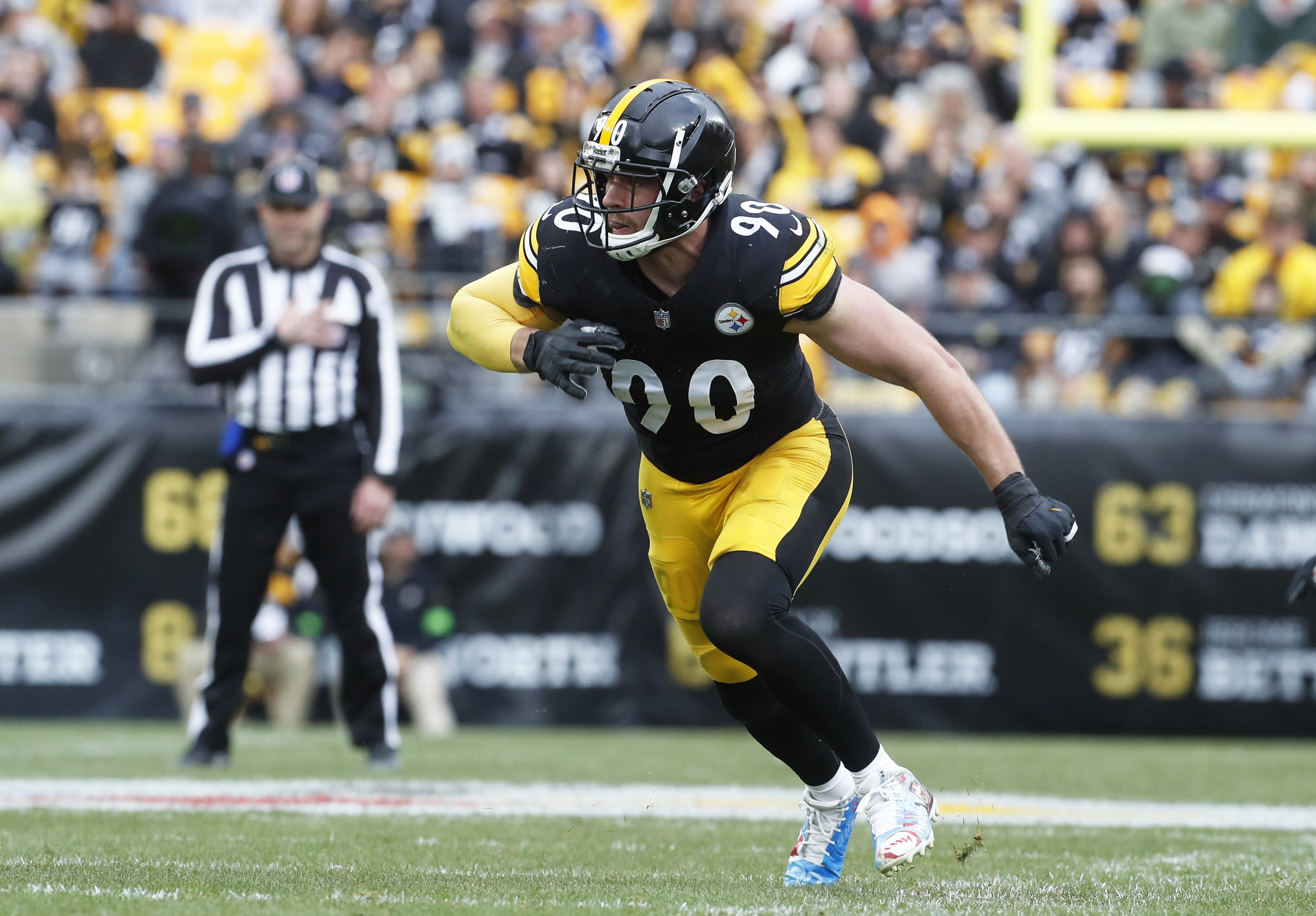 Why Pittsburgh Steelers LB T.J. Watt Deserves NFL Defensive Player Of ...