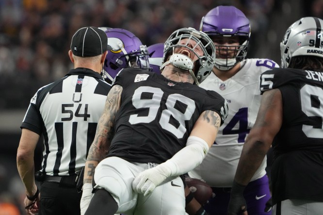 las vegas raiders questions: maxx crosby