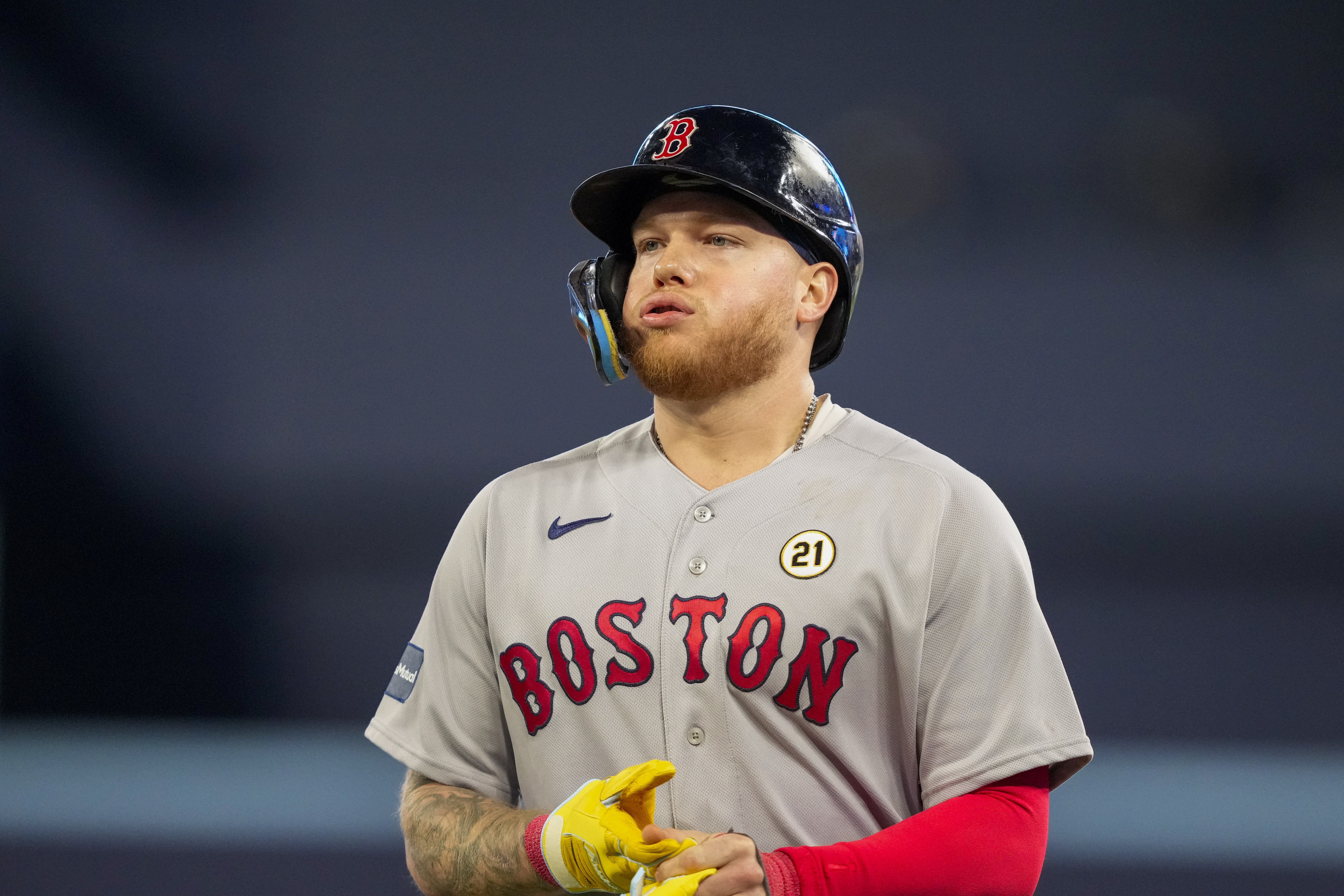 New York Yankees, Boston Red Sox Pull Off Shocking 4-player Blockbuster ...