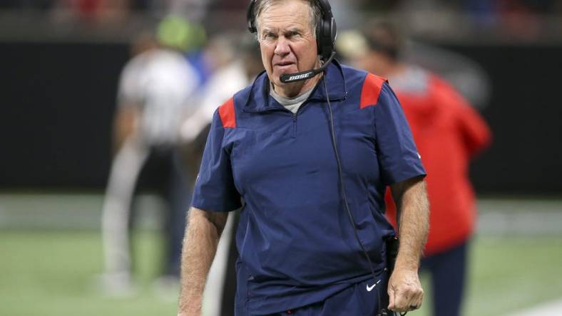 Nov 18, 2021; Atlanta, Georgia, USA; New England Patriots head coach Bill Belichick on the sideline against the Atlanta Falcons in the second half at Mercedes-Benz Stadium. Mandatory Credit: Brett Davis-USA TODAY Sports